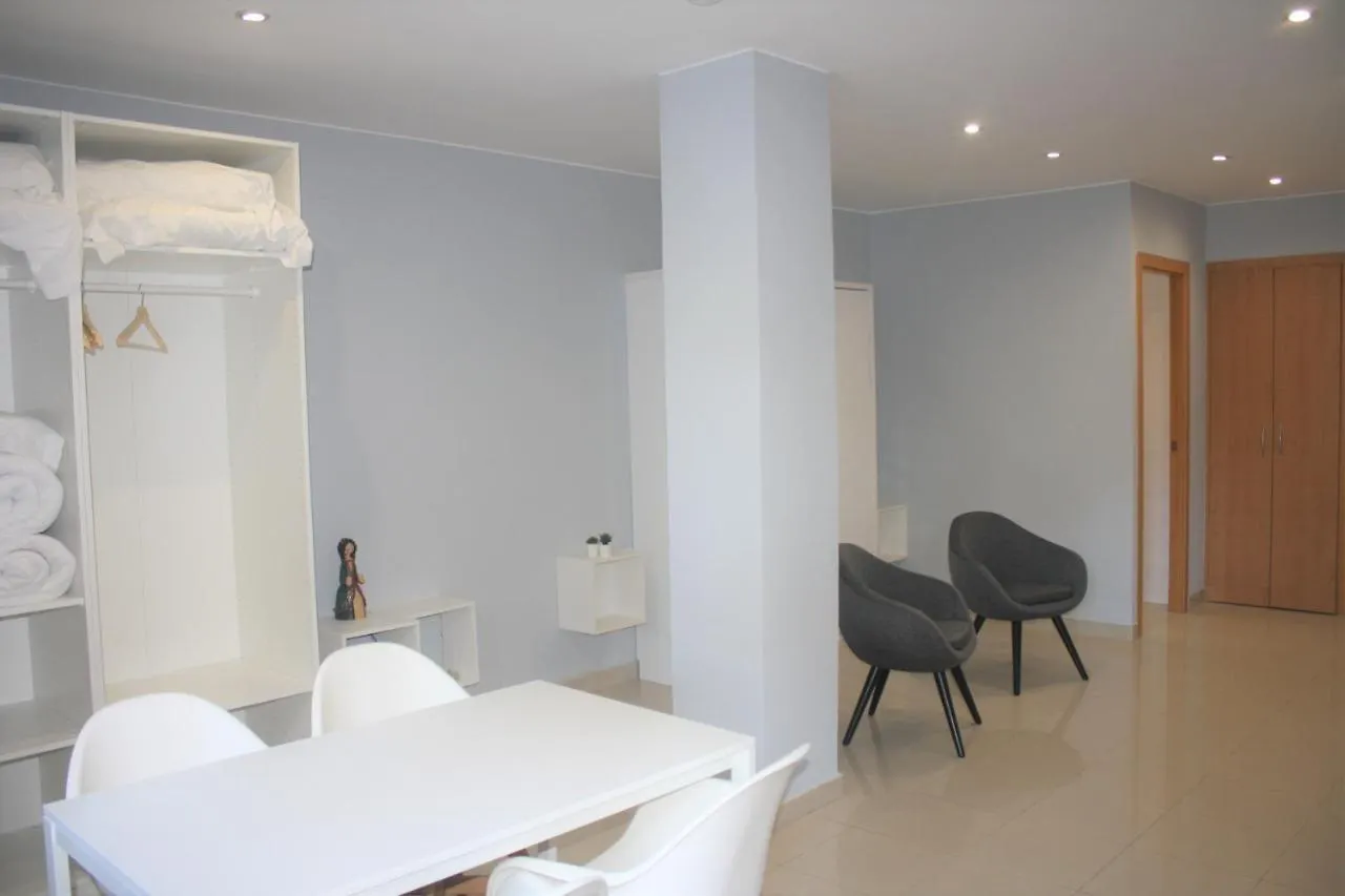 Alguera Hola Apartments Barcelona